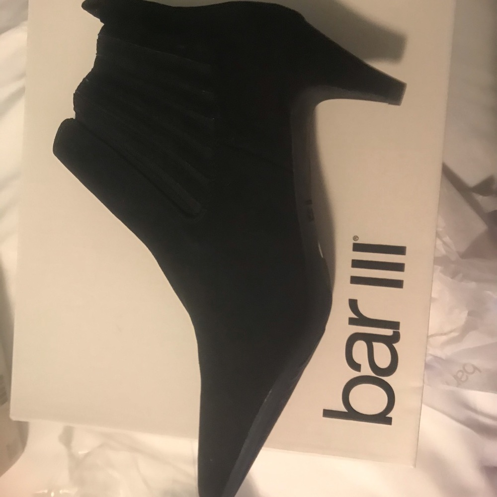 bar III KITTEN heel booties - Picture 7 of 7